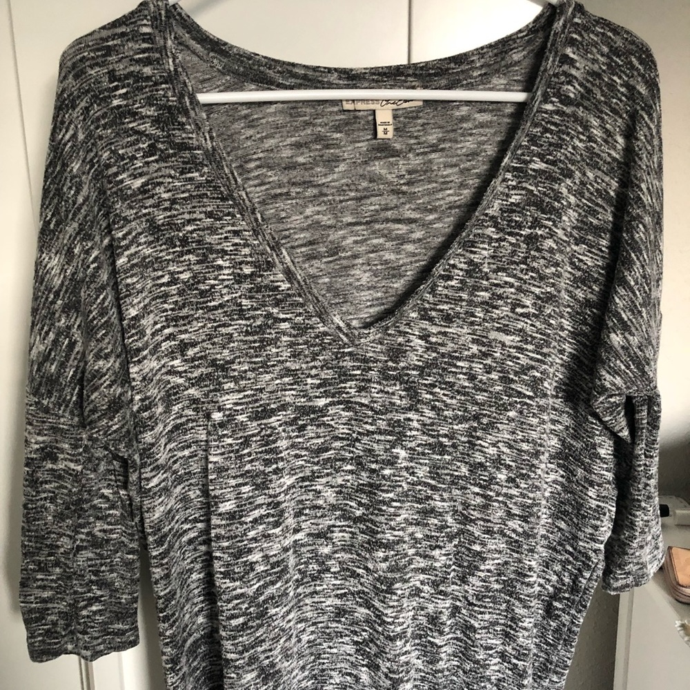 EXPRESS OVERSIZED TOP